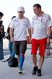 Timo Glock crash, Suzuka, 2009