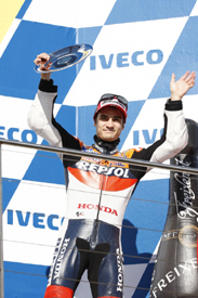Dani Pedrosa on the Phillip Island podium 2009