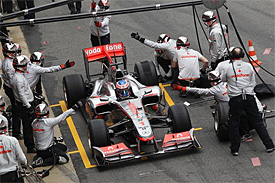 Jenson Button, McLaren, Barcelona testing