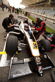 Alvaro Parente, Coloni, Sakhir 2010
