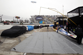 Rain postpones Martinsville race