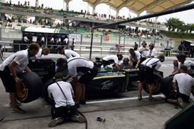 Heikki Kovalainen, Lotus, Sepang 2010