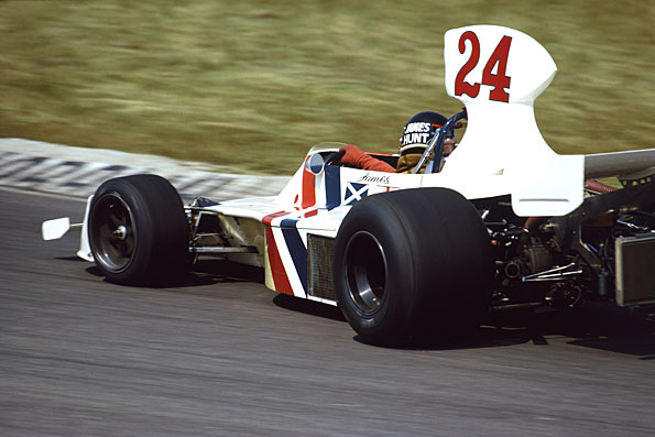 James Hunt leading the way in Zandvoort '75