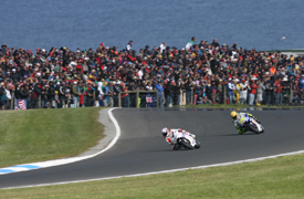 Casey Stoner leads Valentino Rossi at Phillip Island in 2009