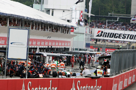 Adrian Sutil leaves the Force India pit