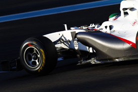 Sergio Perez, Sauber, Abu Dhabi testing