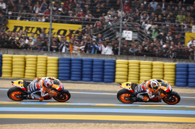 Dani Pedrosa leads Casey Stoner at Le Mans