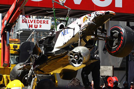 Sergio Perez crashes in Monaco qualifying