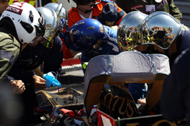 Vitaly Petrov crashes in Monaco