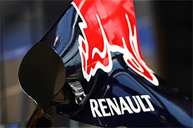 Renault in 'red zone' over 2013 engines