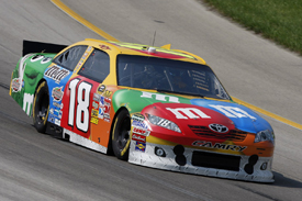 Kyle Busch, Gibbs Toyota, Kentucky 2011
