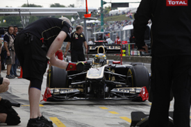 Bruno Senna, Renault, Hungary 2011