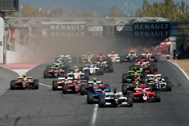 Formula Renault 3.5 start Barcelona 2011