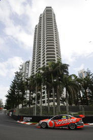 Jamie Whincup, Triple Eight Holden, Surfers Paradise 2011