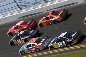 NASCAR tandem drafting at Daytona