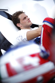 Simon Trummer Arden GP2 Yas Marina 2011