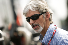 Damon Hill 2011