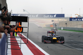 Sebastian Vettel wins in Bahrain