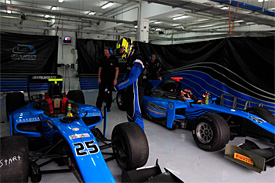 Guerin replaces Hartley at Barcelona