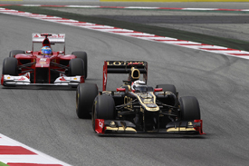Kimi Raikkonen leads Pastor Maldonado