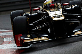 McLaren duo say Lotus the car to beat
