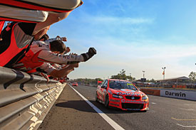 Lowndes V8 Supercars Hidden Valley