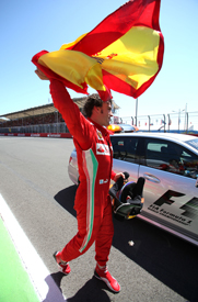 Fernando Alonso wins in Valencia