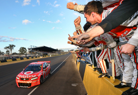 Jamie Whincup wins at Eastern Creek