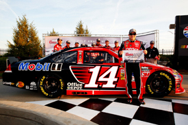 Tony Stewart takes Atlanta pole