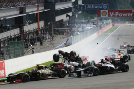 Spa start crash 2012