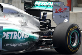 Mercedes double DRS Magny-Cours F1 2012