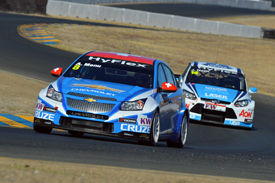 Alain Menu Chevrolet WTCC 2012 Sonoma