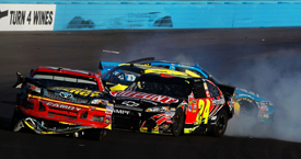 Jeff Gordon and Clint Bowyer collide at Phoenix