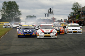 BTCC start Croft 2012