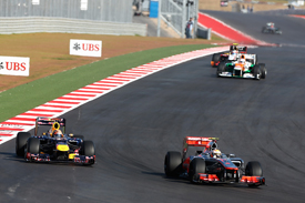 Sebastian Vettel races Lewis Hamilton at Austin
