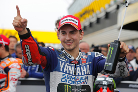 Jorge Lorenzo wins Silverstone MotoGP 2013