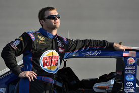 Travis Kvapil