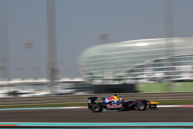 Daniil Kvyat, MW Arden, Abu Dhabi GP3 2013