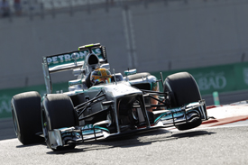 Lewis Hamilton, Mercedes, Abu Dhabi GP 2013