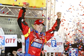 Carl Edwards Bristol NASCAR