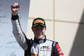 Stoffel Vandoorne wins Bahrain GP2 2014