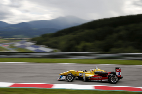 Antonio Giovinazzi, Carlin, Red Bull Ring