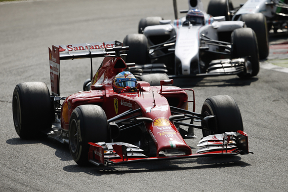 Fernando Alonso, Ferrari, leads Valtteri Bottas, Williams, Italian GP 2014, Monza