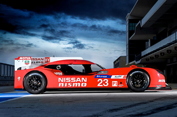 Nissan GT-R LM