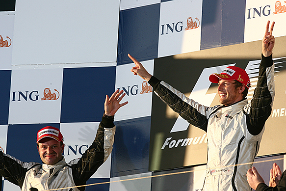 Jenson Button and Rubens Barrichello on Australian GP podium 2009