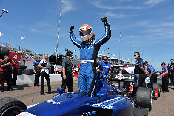 Ed Jones wins St Petersburg Indy Lights 2015 for Carlin