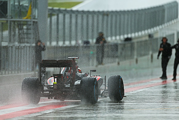 Stoffel Vandoorne, McLaren, Red Bull Ring F1 testing, June 2015