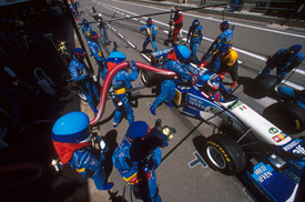 ��� ����