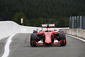 Sebastian Vettel, Ferrari, Belgian GP 2015, Spa, tyre failure