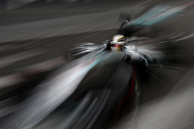 �� ��������� � Mercedes �� ���� ������� �� ��������� &copy; LAT